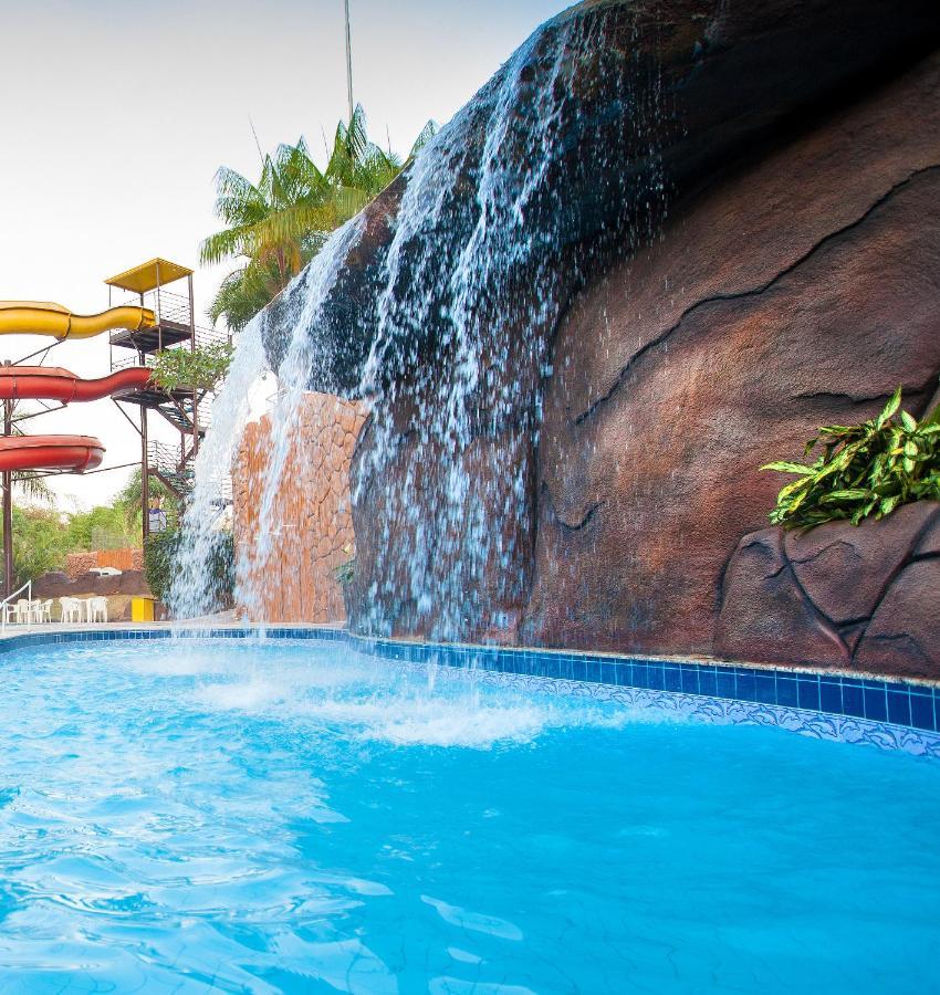 Golden Dolphin Grand Hotel Oficial Caldas Novas Buitenkant foto