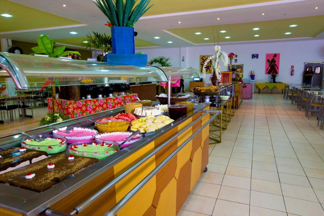 Golden Dolphin Grand Hotel Oficial Caldas Novas Buitenkant foto